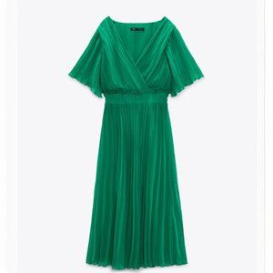 Pleated Midi Dress - Green
